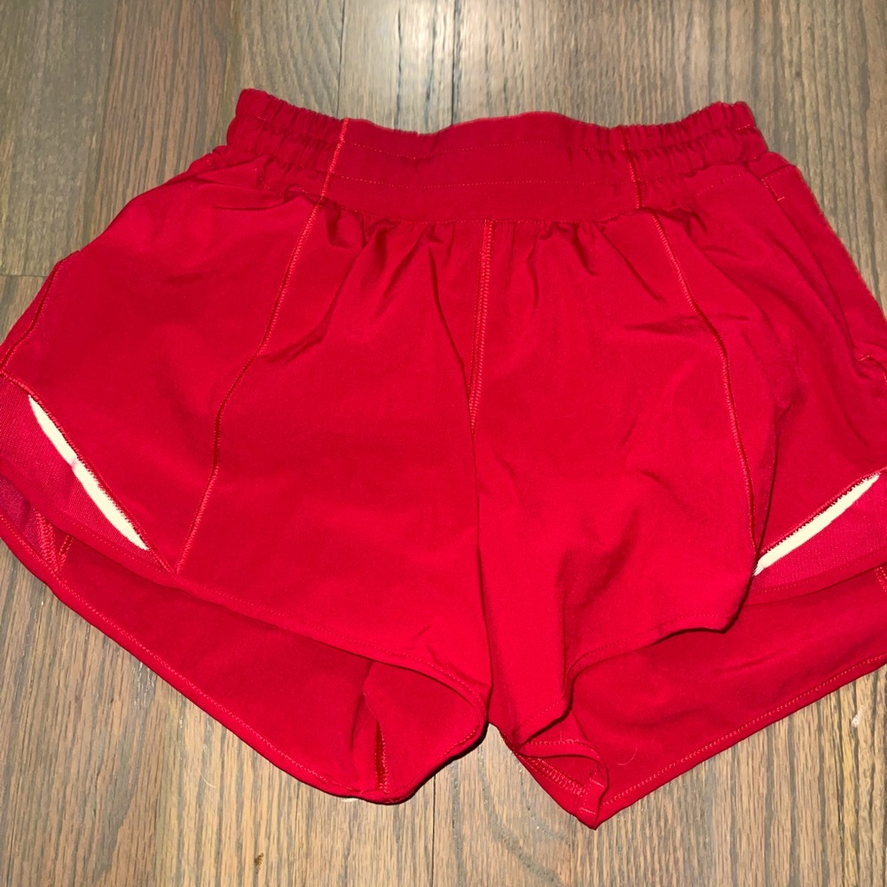 Red lululemon Hotty Hots size 2!